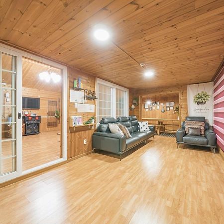 Jeju Haepoomdal Pension エクステリア 写真