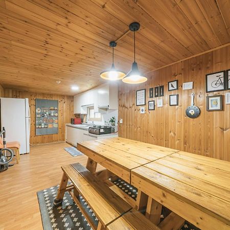 Jeju Haepoomdal Pension エクステリア 写真